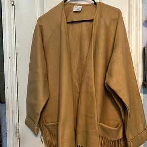 Style Studio size S/M Tan coverup with two front pockets. NWOT